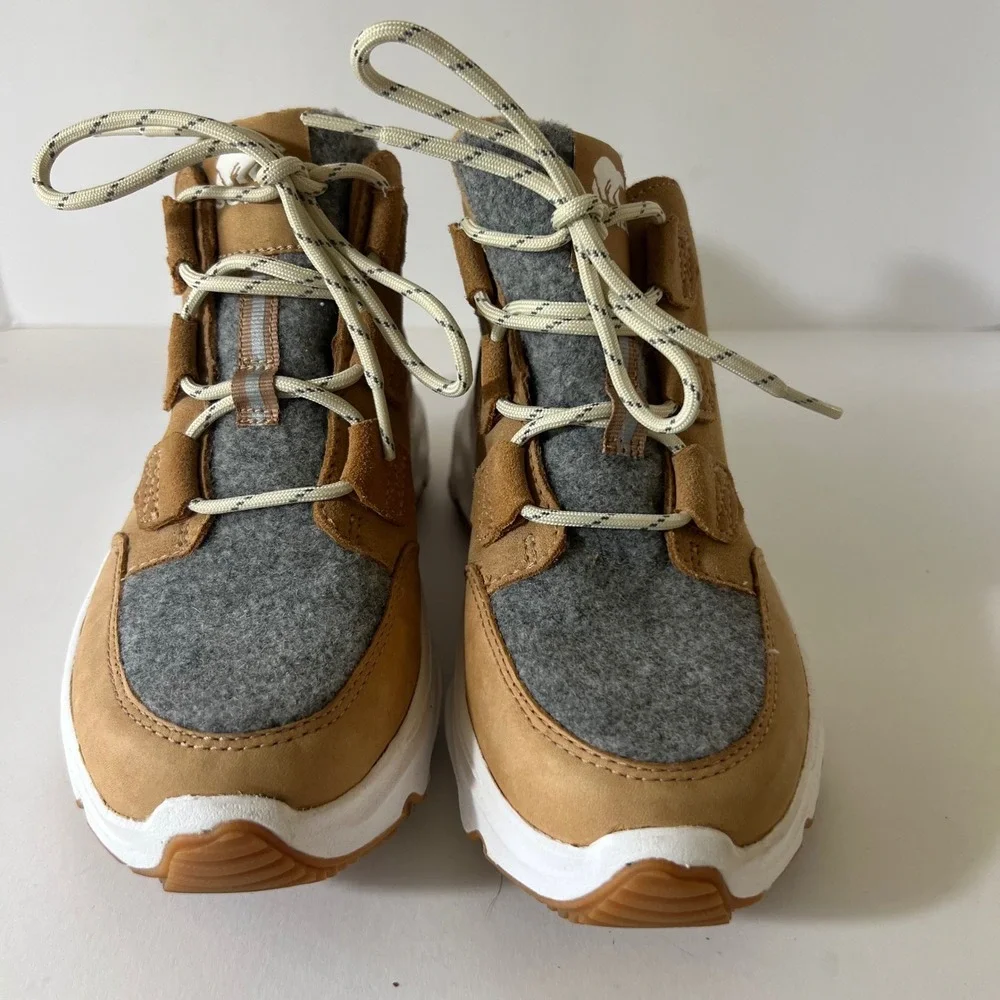 Womens Sorel Kinetic Breakthru Caribou Boots 6.5 Tawny‎ Buff Quarry